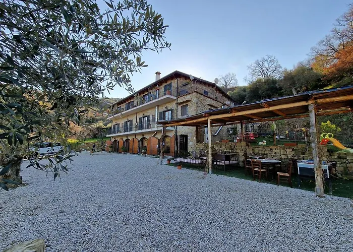 Dimora Dei Cardinali 컨트리하우스 아그로폴리