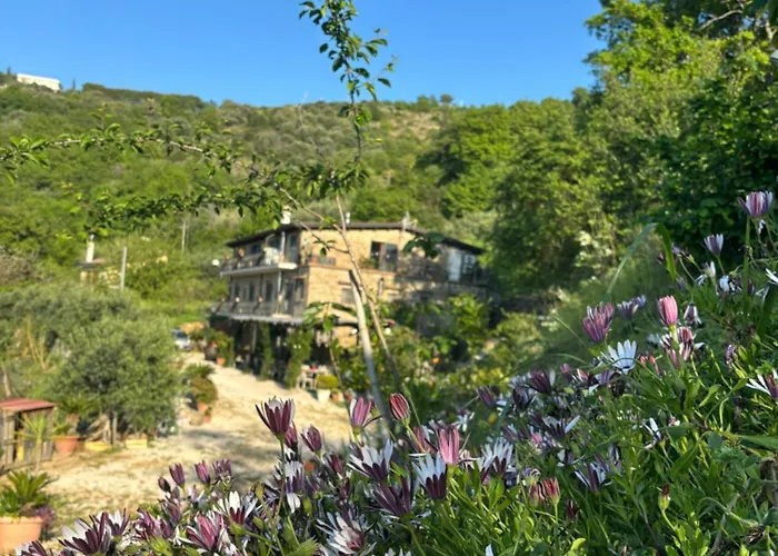 Dimora Dei Cardinali